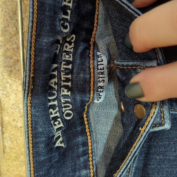 AMERICAN EAGLE SUPER STRETCH ARTIST CROP JEANS - Picture 6 of 16